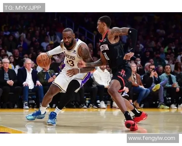 火箭全队发挥出色，成功击败湖人